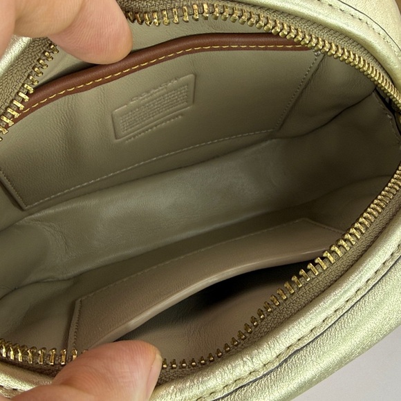 💥COACH - Small Camera Bag With Colorblock Quilting - 136U153 - Picture 5 of 9